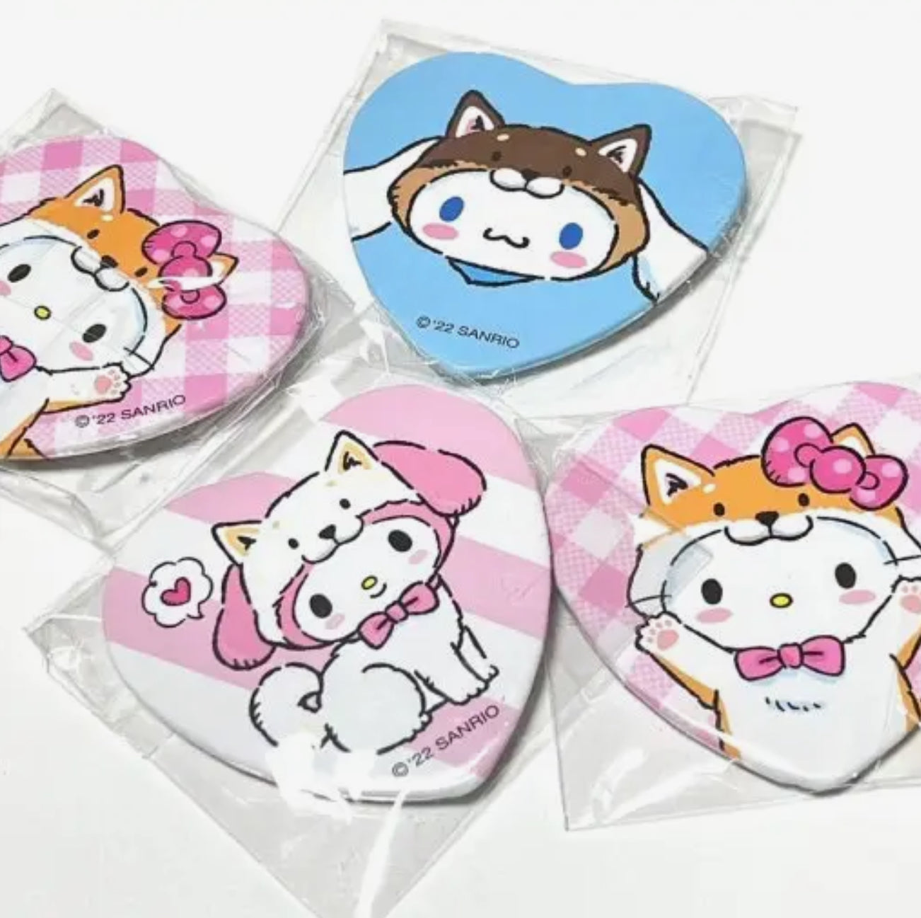 Sanrio • Heart-Shaped Badge Button Pin Blind Bag