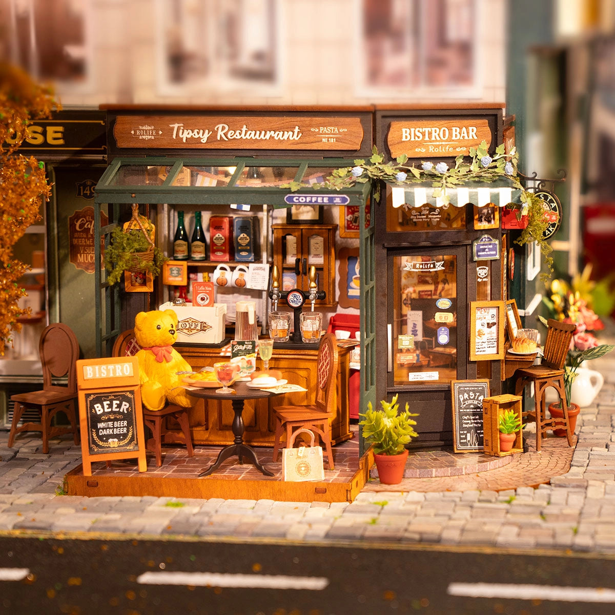 Rolife • Tipsy Restaurant DIY Miniature House Kit