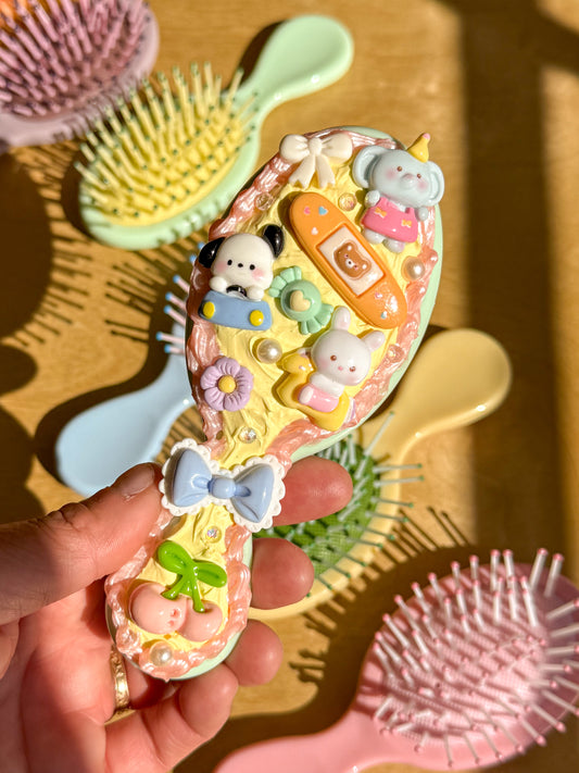 Gigil Studios • Small Hair Brush