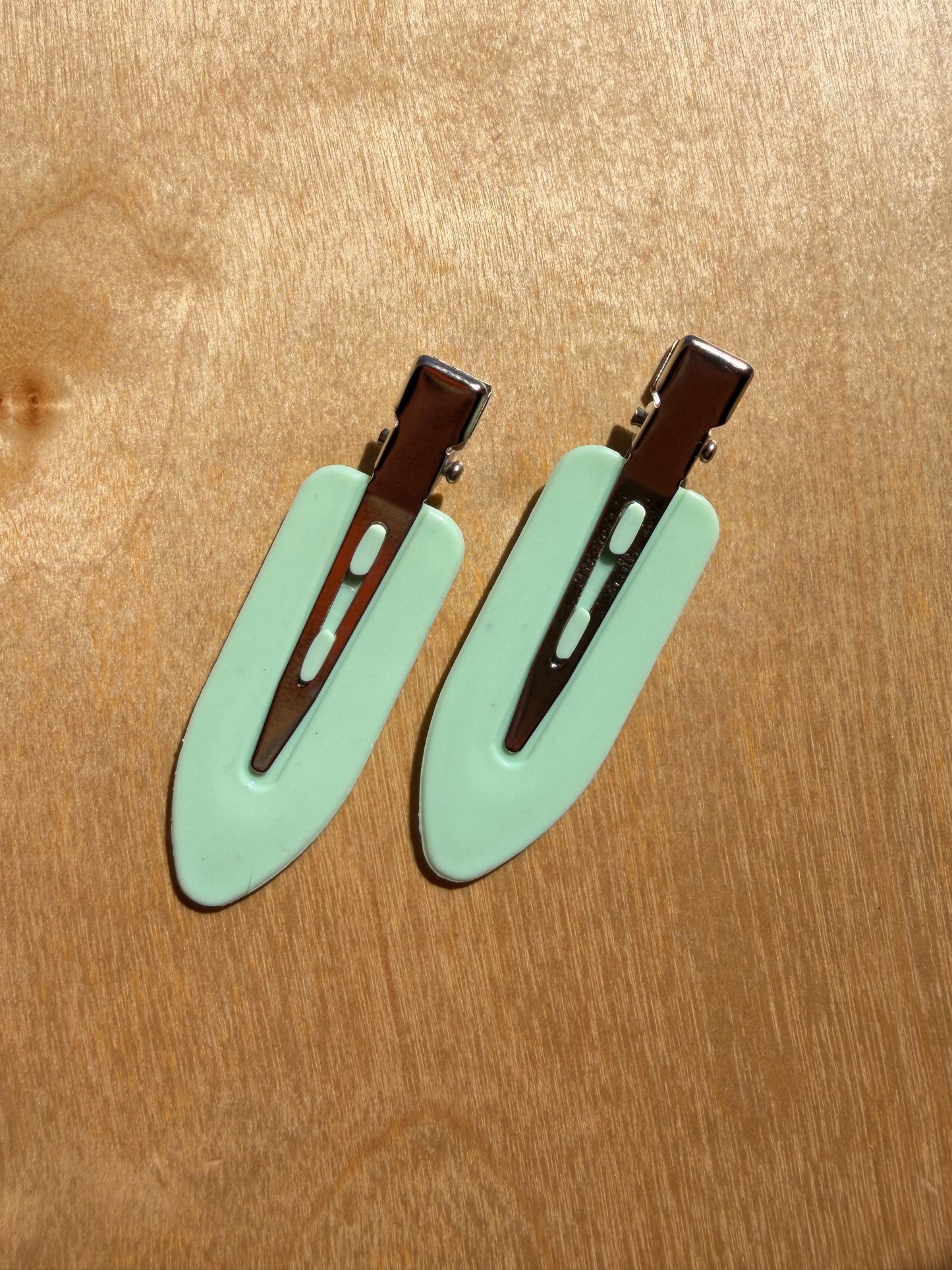 Gigil Studios • Set of 2 Clips