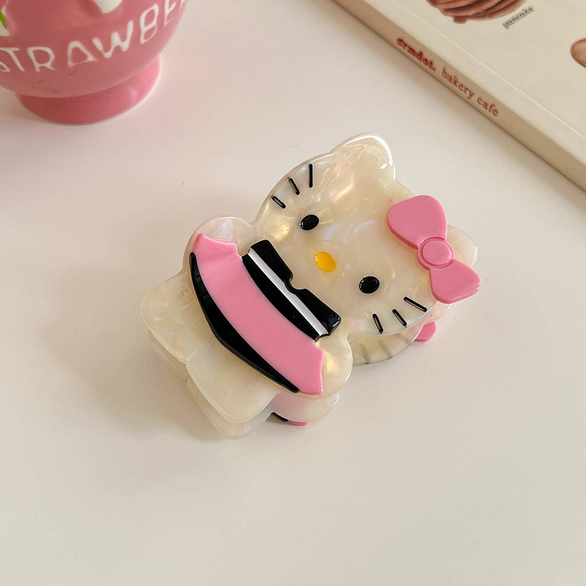 Sanrio • Hello Kitty Dress Claw Hair Clip
