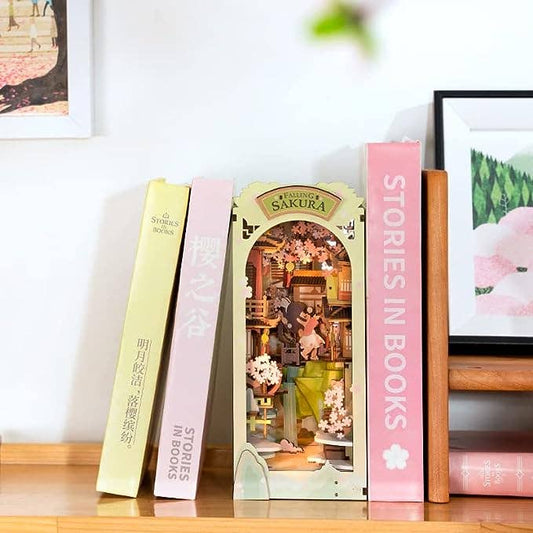 Rolife • DIY Kit Book Nook Falling Sakura Series, Lights Up