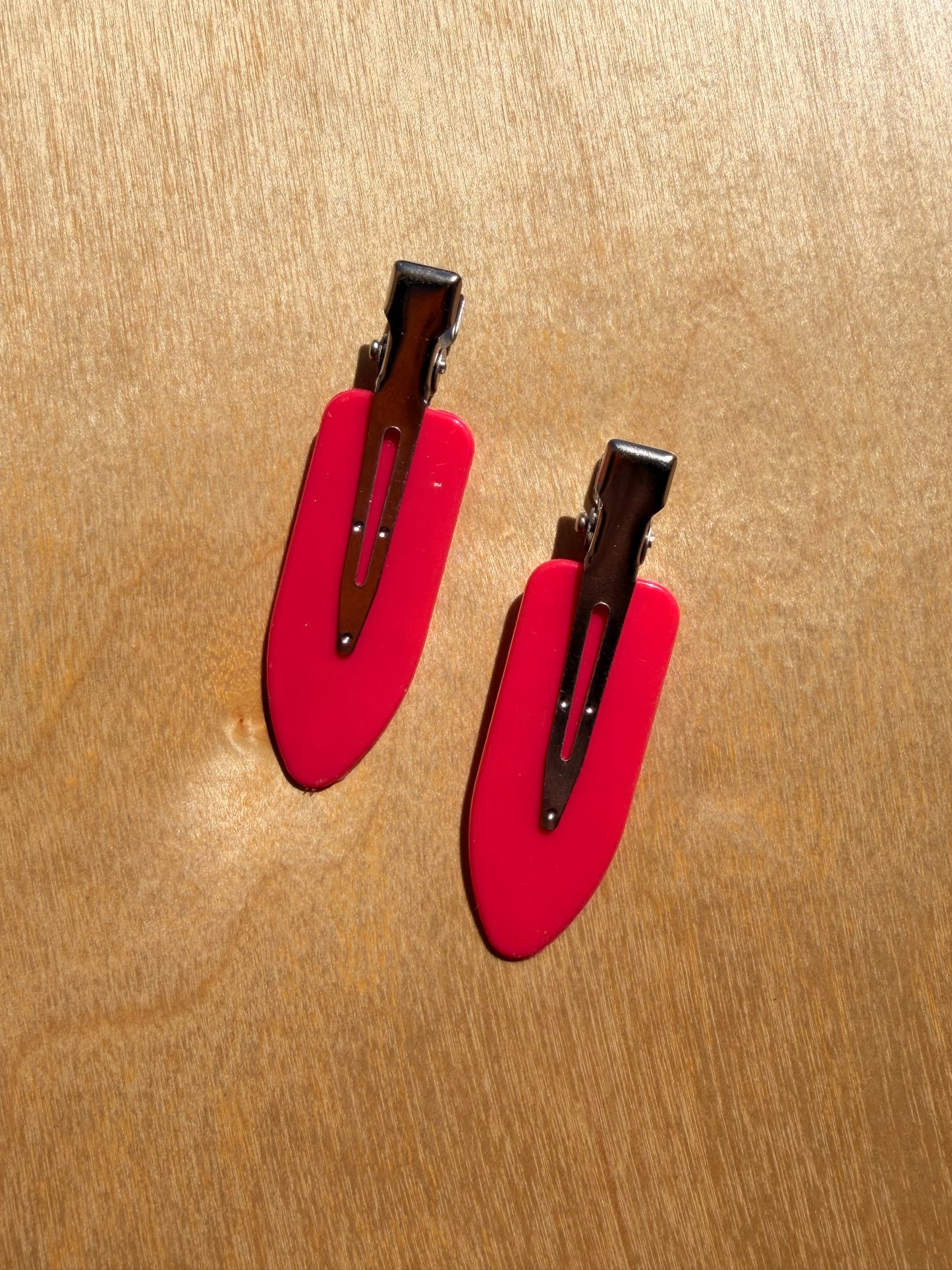Gigil Studios • Set of 2 Clips