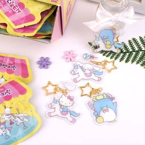 Sanrio •  Carnival Aurora Mystery Key Chain