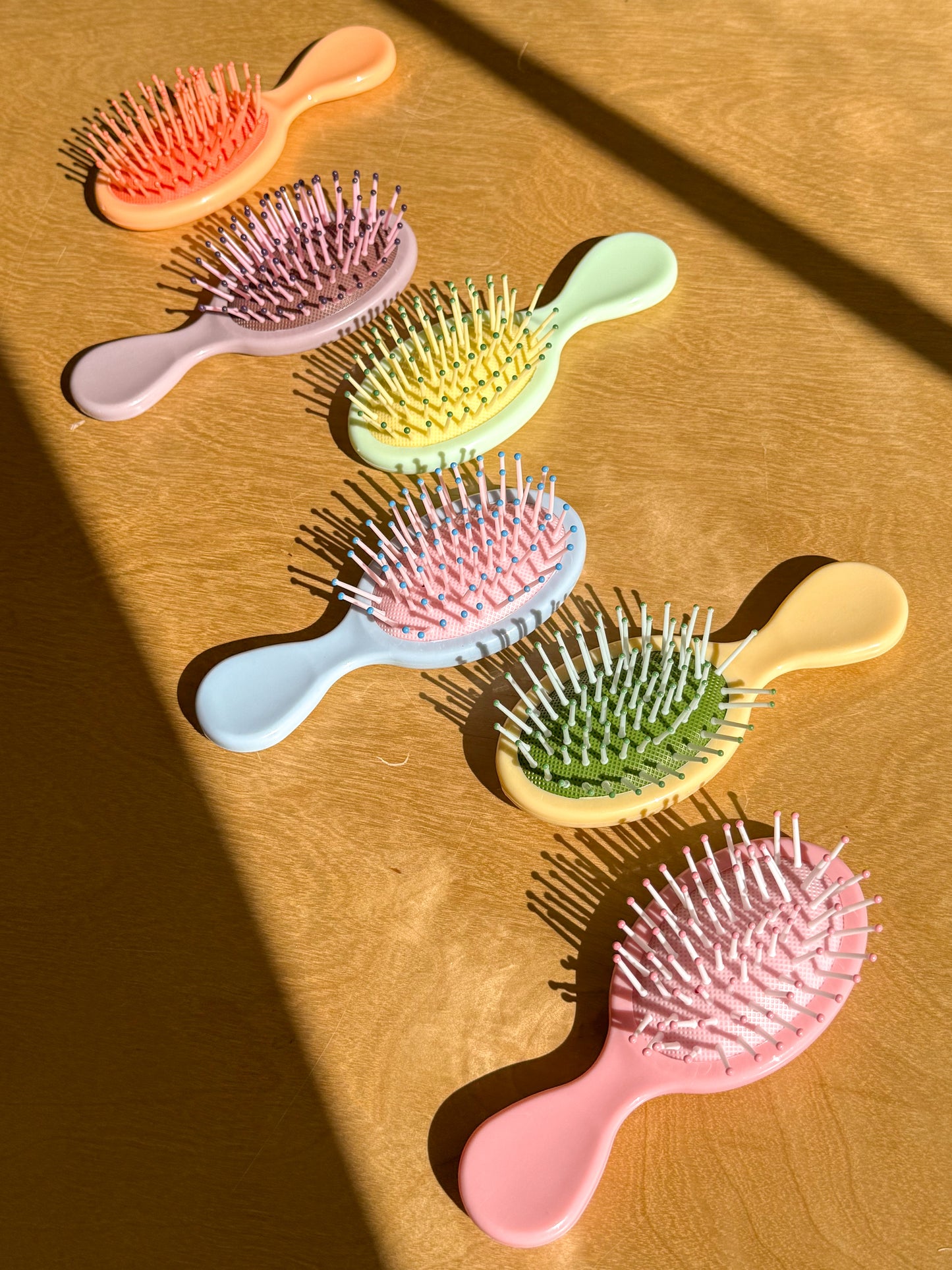 Gigil Studios • Small Hair Brush