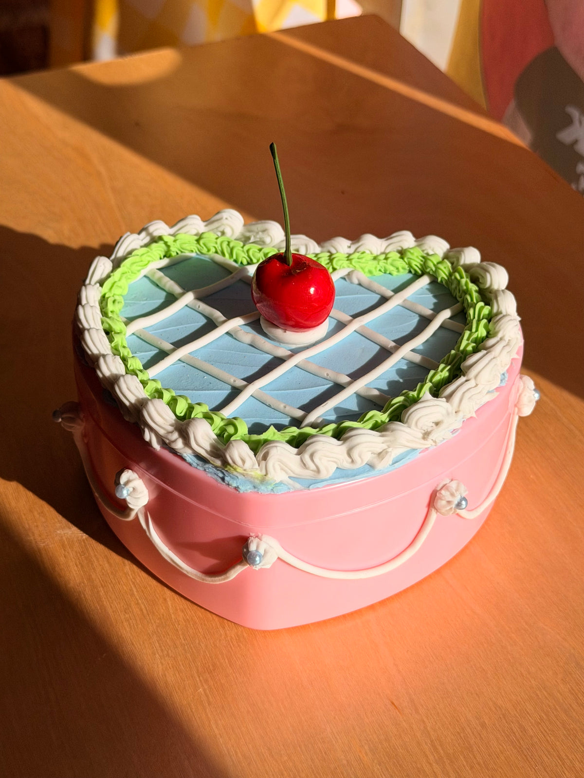 Gigil Studios • Pink Heart-Shaped Jewelry Case