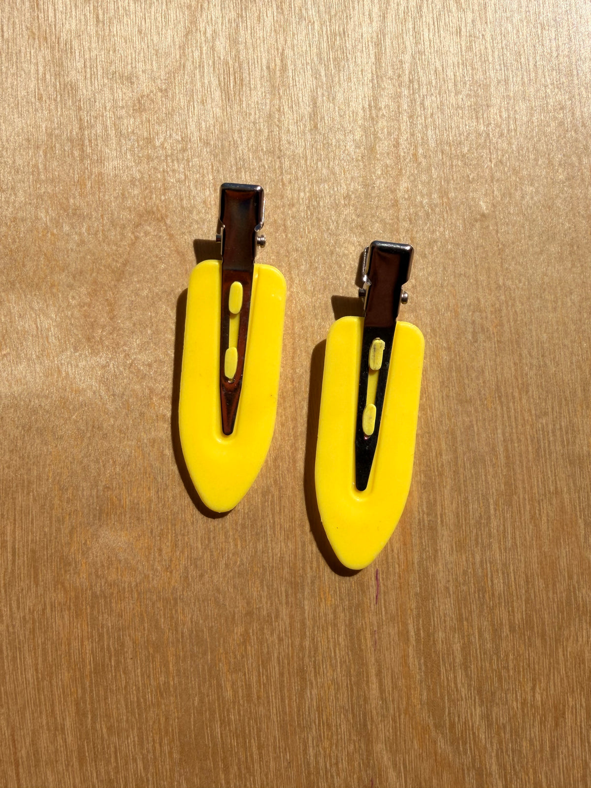 Gigil Studios • Set of 2 Clips