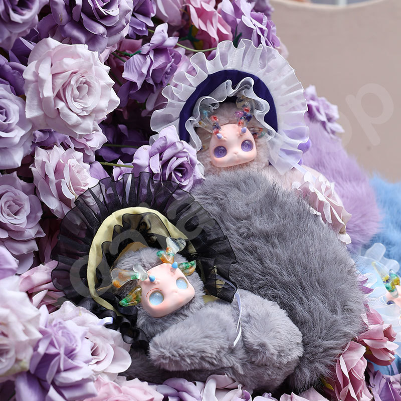 Gululu  • Deer in Bloom Plush Blind Box