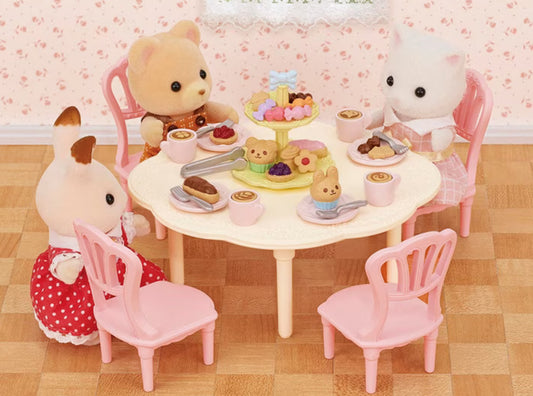 Calico Critters • Sweets Party Set