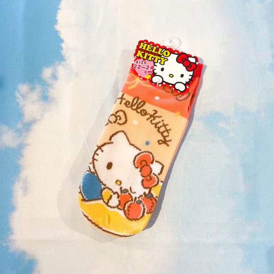 Sanrio • Pastel Hello Kitty Quarter/ Mini-Crew Socks