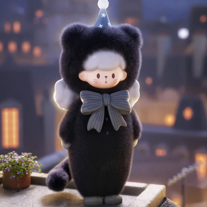 Molinta • Chasing Light Series Doll (Lights Up) Blind Box